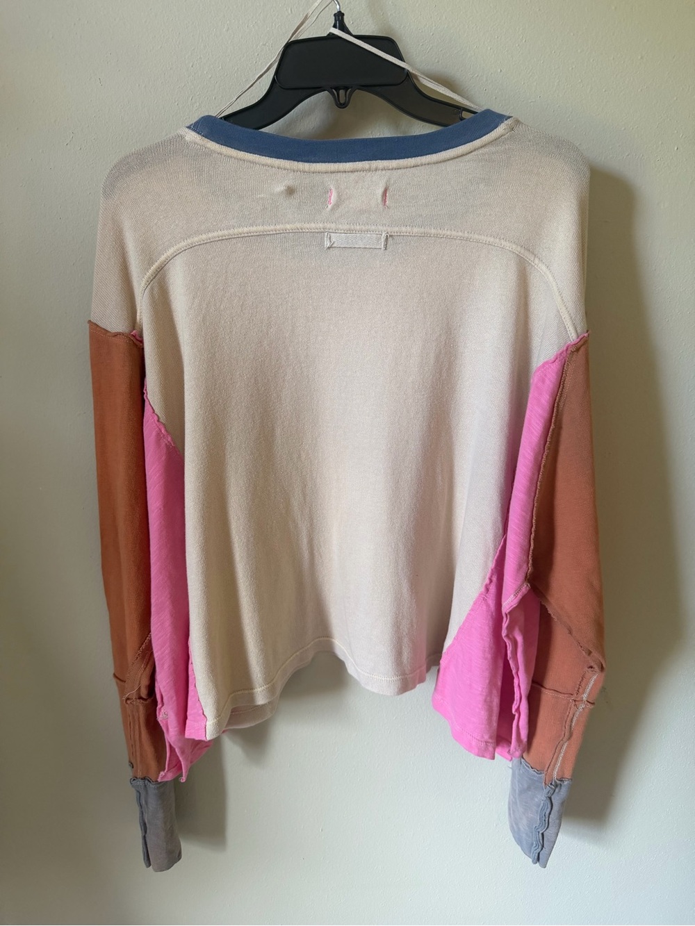We The Free Women’s Long Sleeve Sweatshirt Size Large Like New ✨ - Picture 2 of 5